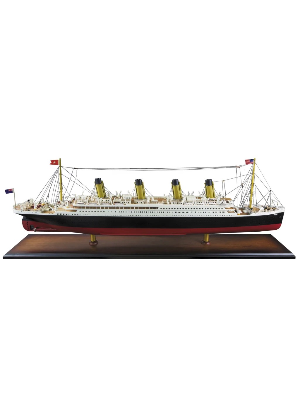 Titanic Replica - Authentic Models - Tabaccheria Corti Lecco
